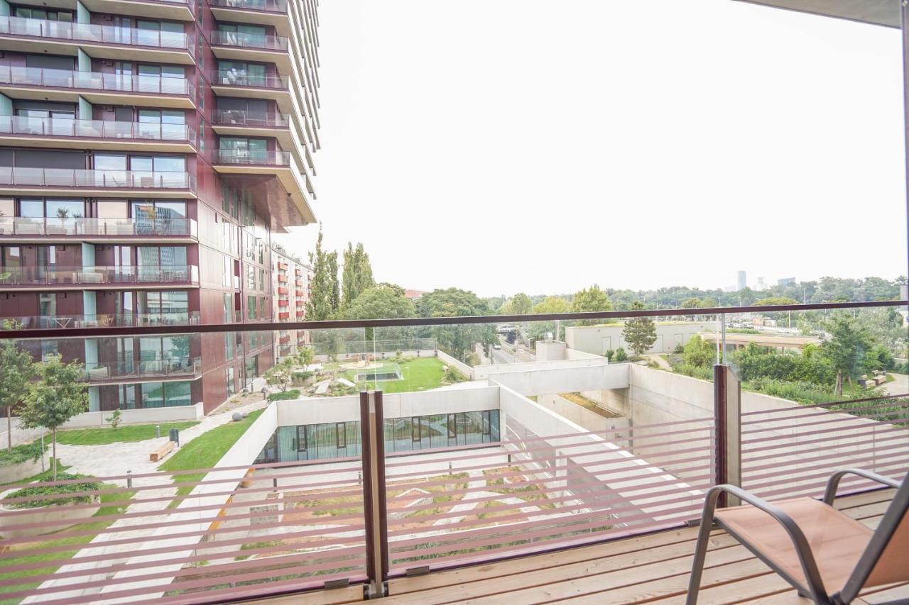 Suite In High-Rise On The Danube Βιέννη Εξωτερικό φωτογραφία